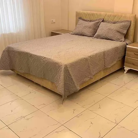 Pierre Luxury Flat-heart Of